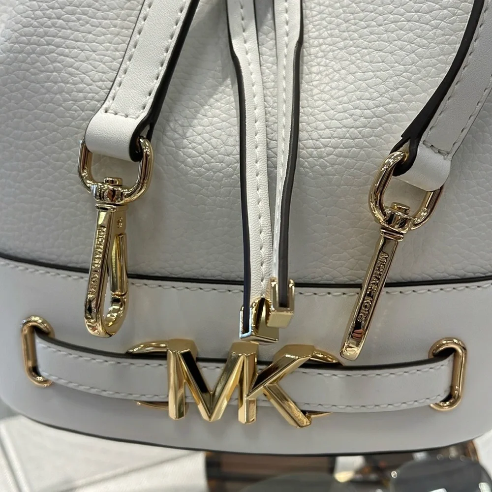 MICHAEL KORS 
Reed Medium Pebbled Leather Bucket Bag Satchel Crossbody Handbag - Picture 14 of 16